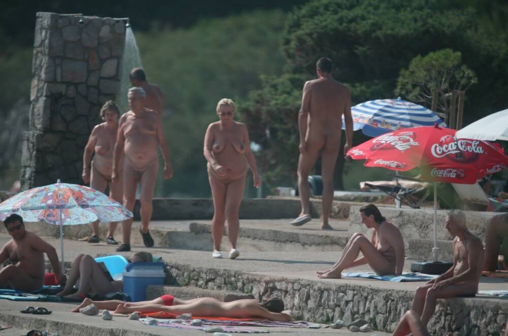 Cove Pyramid Shower Top pics - Being naked helps one feel a sense of freedom