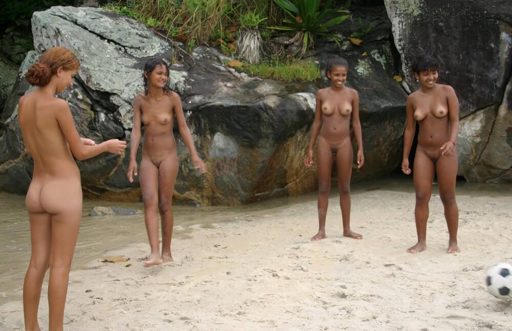 Brazilian Game Gathering gallery - Naturalness and freedom are the core principles of naturism and nudism