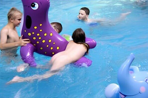 Indoor Waterside Day photo gallery - People find in this a way to understand that the naked body is part of nature and its beauty