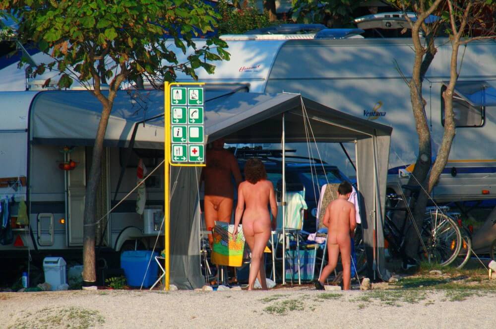 Ula FKK Camping photo gallery - Accepting oneself fully is the foundation of naturism and nudism