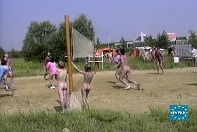 EVFKK - Miss Volleyball - Active naturists on vacation