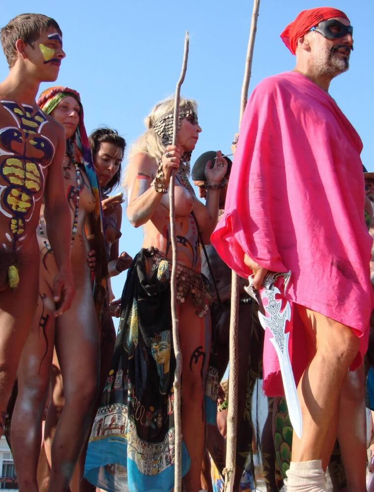 Neptune Day Mountain Top pics - A person without clothes is closer to nature