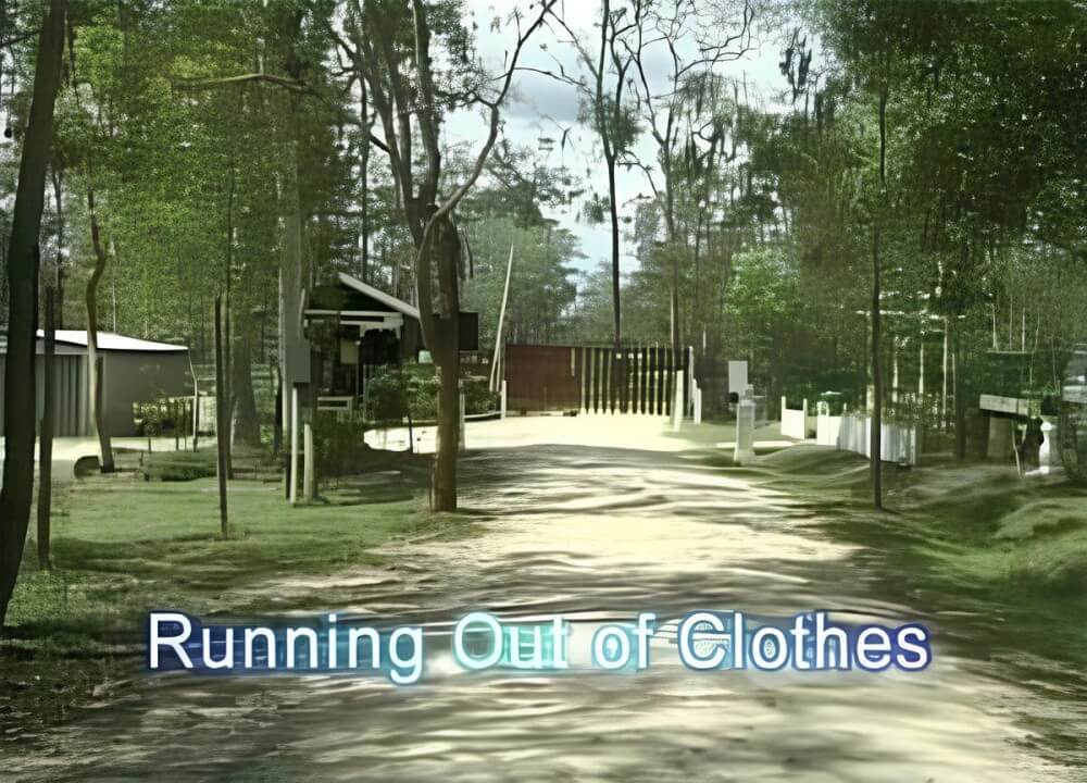 Enature - Running out of clothes - Love for oneself and the environment are important values in naturism and nudism