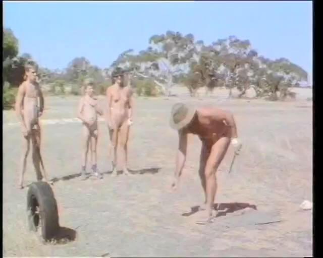 Naturism lifestyle retro - Nudism strengthens friendships and mutual respect