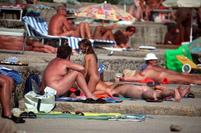 Passing Through Shores photo - Im also interested in naturism, but I have no experience yet