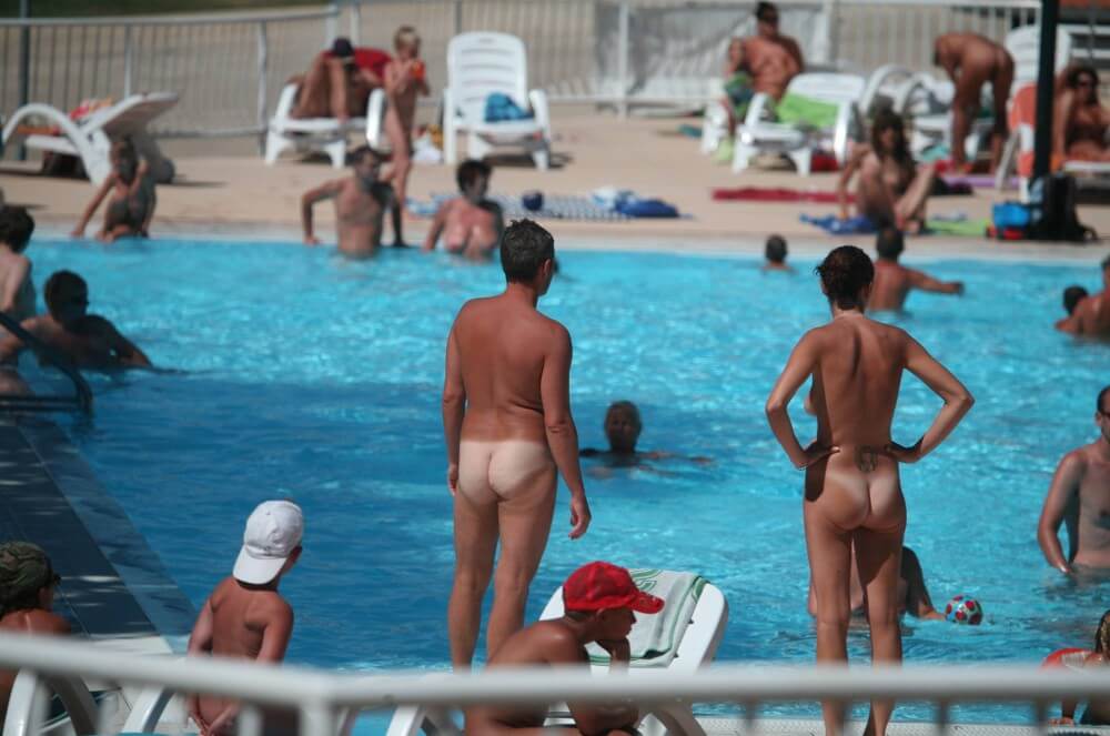 Pool-Shore Group Exercise - Simplicity is an important part of naturists lives