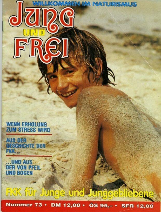 Jung und Frei Nr 73 - People come together in unity with nature to take off their clothes