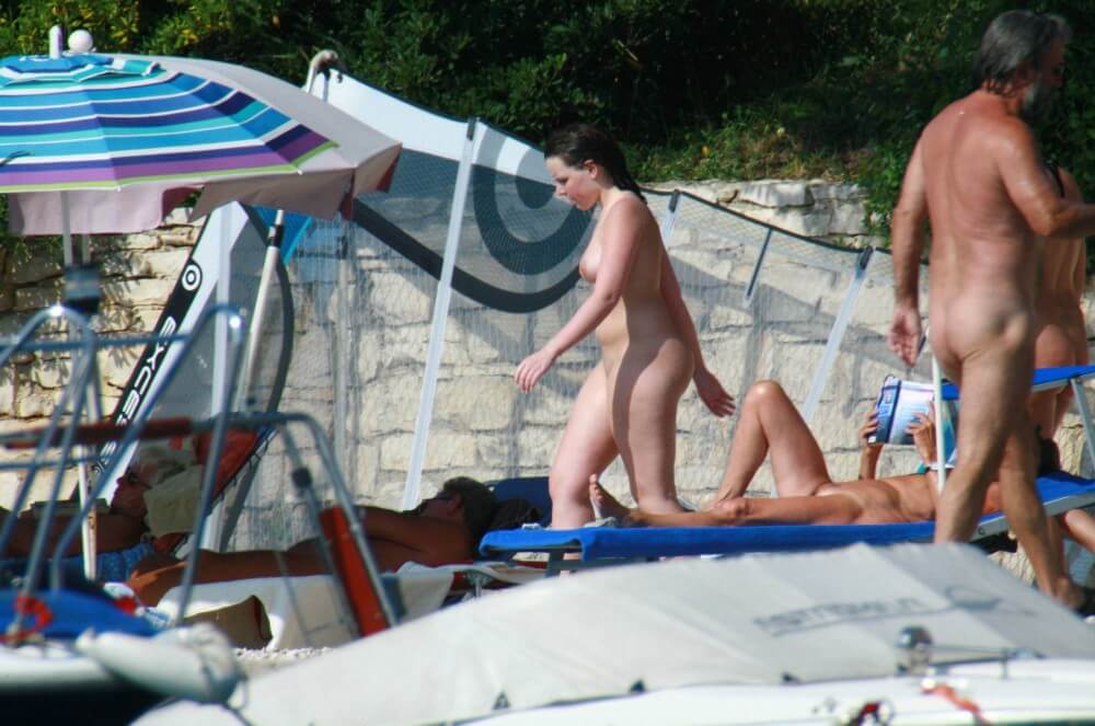 Girl Daytime Bath - Naturists value tranquility and peace