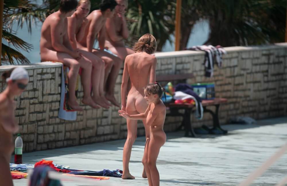 Ledge Group Naturists pics - There are many political figures among the movements supporters