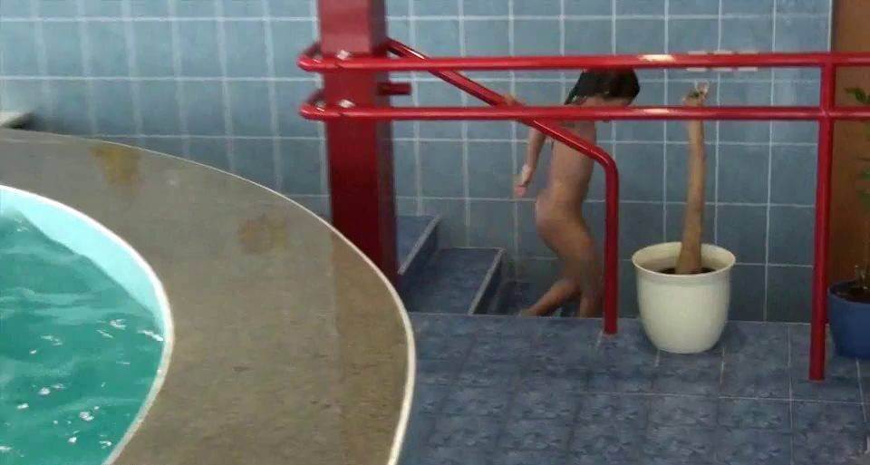 Indoor Swim Exercise - Nature provides inspiration and energy for the lives of naturists