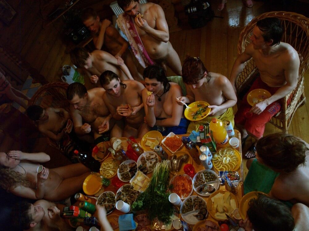 Family Valentines Dinning pics - Naturism and the ecological sustainability of natural recreation areas