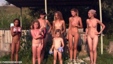 Coastral Paradise Full HD - Nudism is rooted in human nature