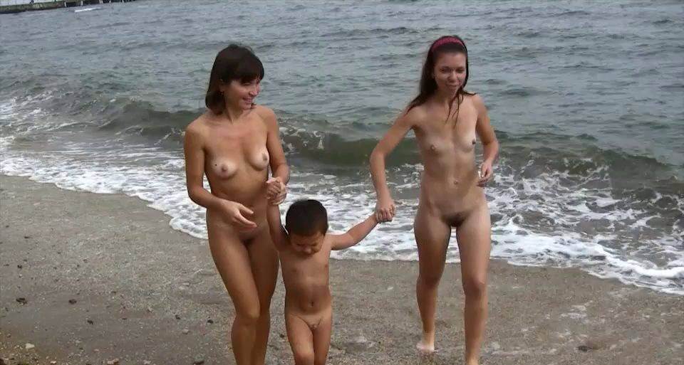 Land and Sea Naturism vol 1 - Ordinary Citizens Consciously Practicing Nudism