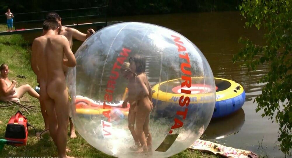Daytime Family Picnic Full HD - Growing up on a nudist beach