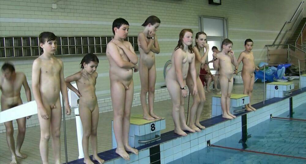 Naturist Pool And Games Full HD upd - Living with joy and ease is part of the naturist lifestyle