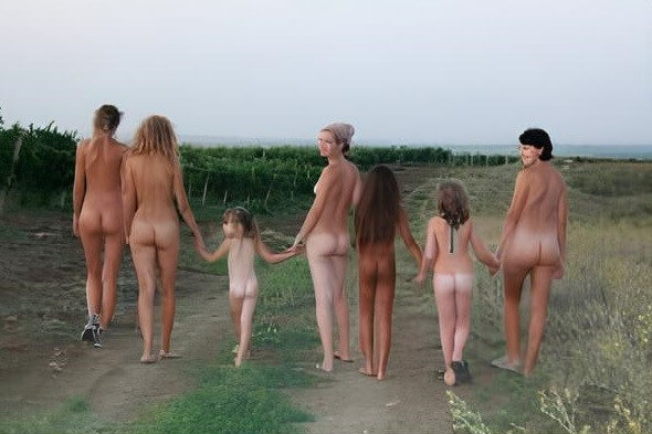 The Vineyard Tour photos - Naturism is about respecting natural beauty