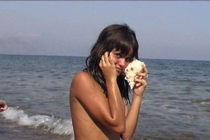 Enature - Land Of Joy - Benefits of naturist recreation and harmony with nature