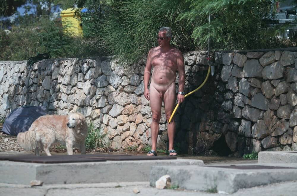 Shower-Wall Bath Parents pics - The role of naturism in fostering a positive body image