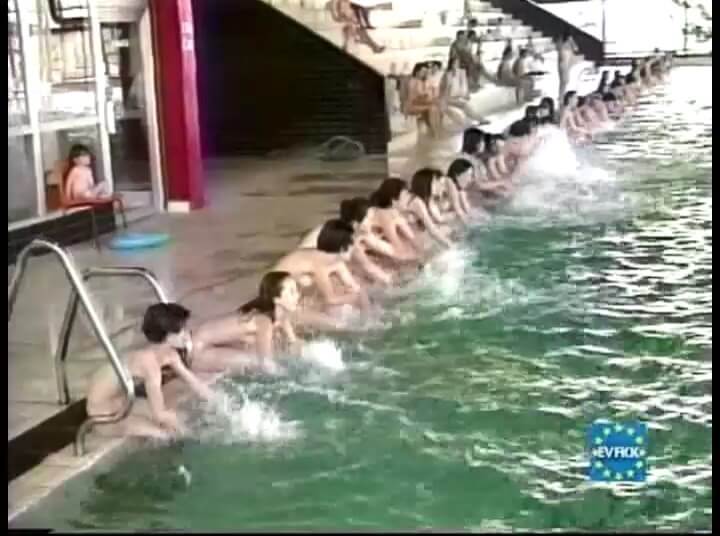 Helios Natura: Pool Party Pioneers Eurovid FKK - Nudity is an expression of naturalness and sincerity