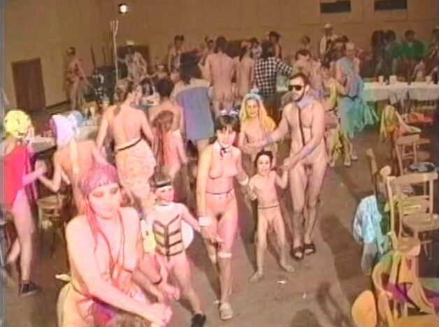 Helios Natura: Masquerade Carnival - Visit a nudist beach