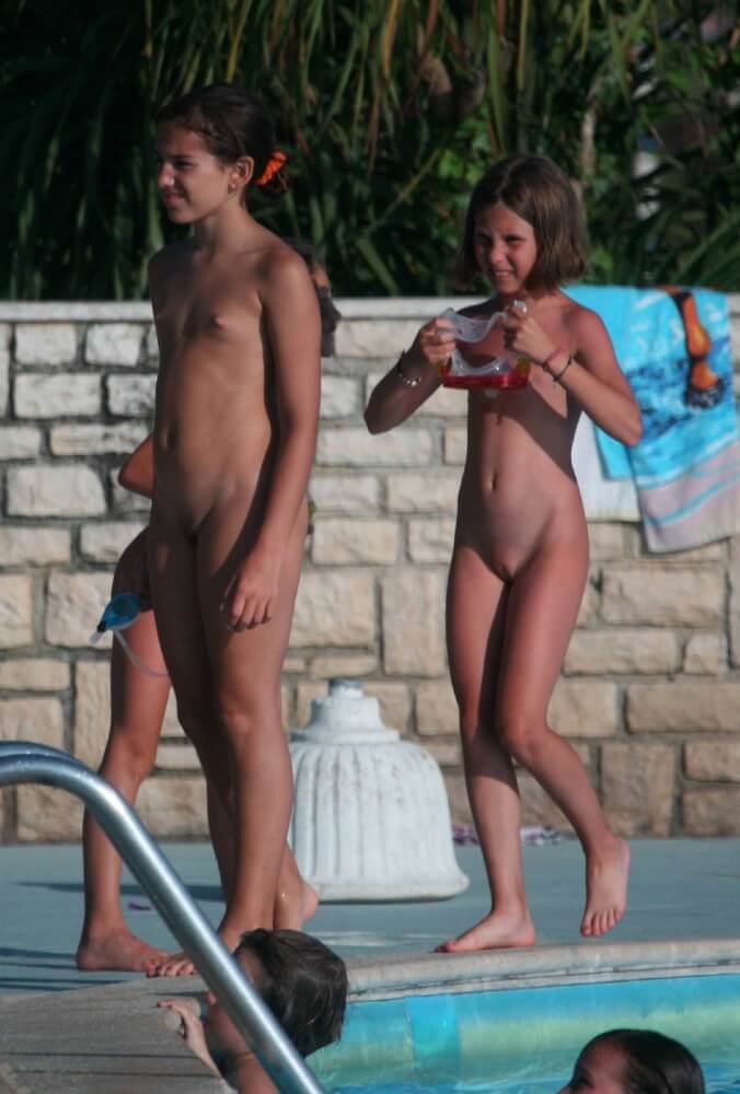 Two Poolside Nudist Girls pics - Nature is the best home for those who practice naturism and nudism