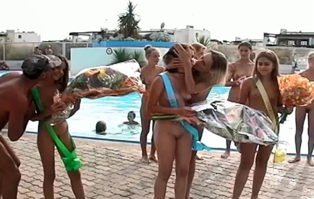 Nudist girls beauty contest video France - Sunat Natplus HD - The practice of naturism fosters inner harmony