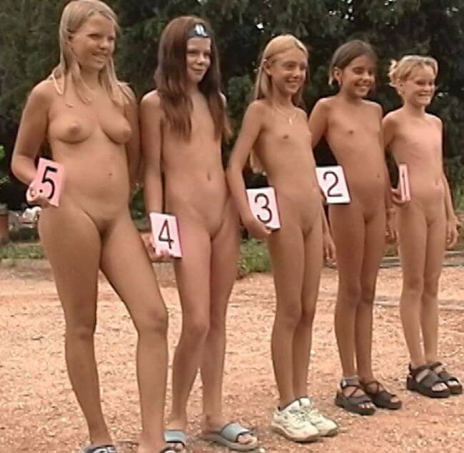 The White Castle Pageant Full HD video - Being yourself is part of nudism